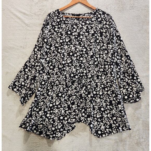 Lane Bryant Black White Floral Button Up Blouse Size 26/28 Bloomcore Feminine - Picture 1 of 13